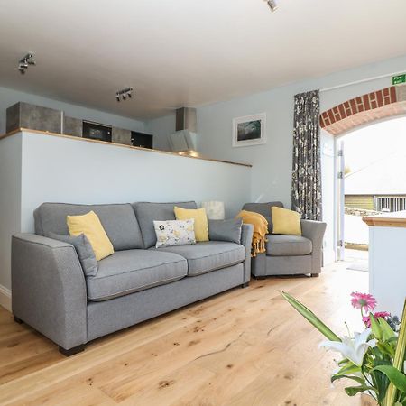 Dexter, Penryn Villa Exteriör bild